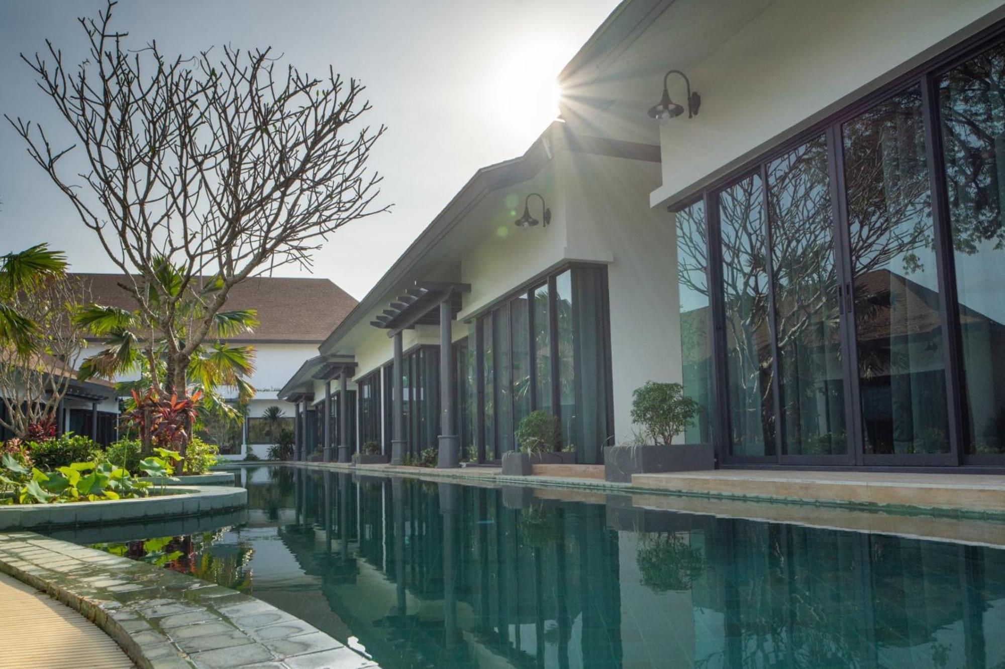Tajh Pool Villas 찰롱 외부 사진