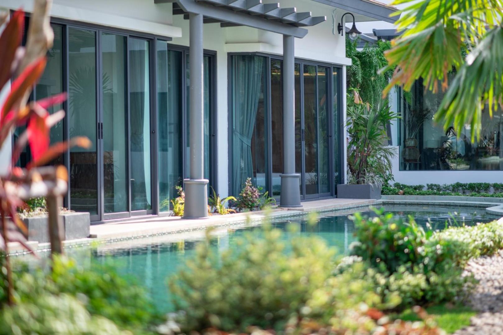 Tajh Pool Villas 찰롱 외부 사진