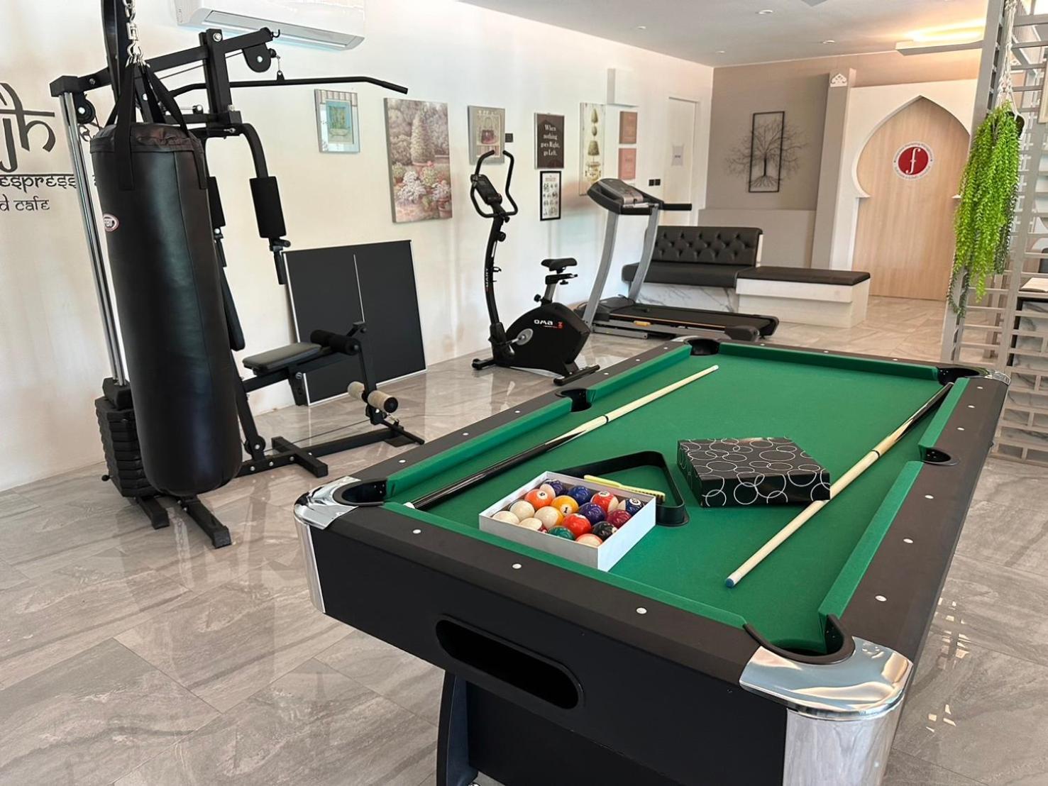 Tajh Pool Villas 찰롱 외부 사진